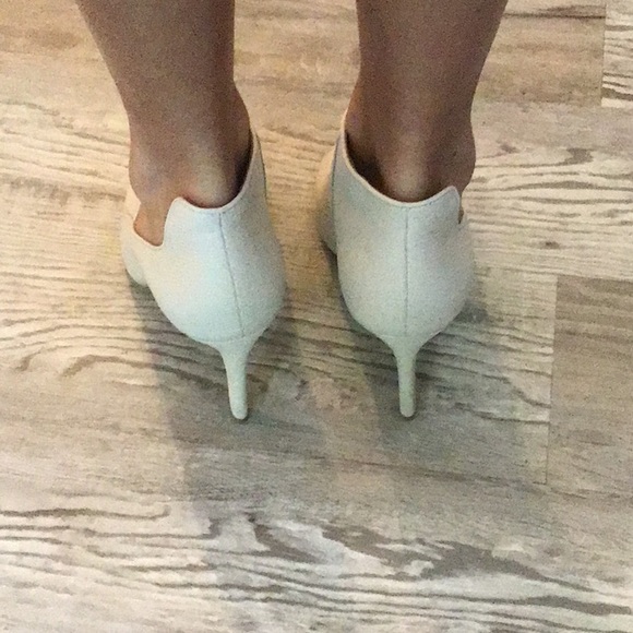 Peekaboo toe booty heel white - Picture 3 of 4